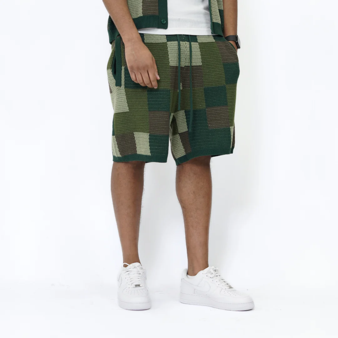 the crochet-knit checkered shorts - camo - Image 3