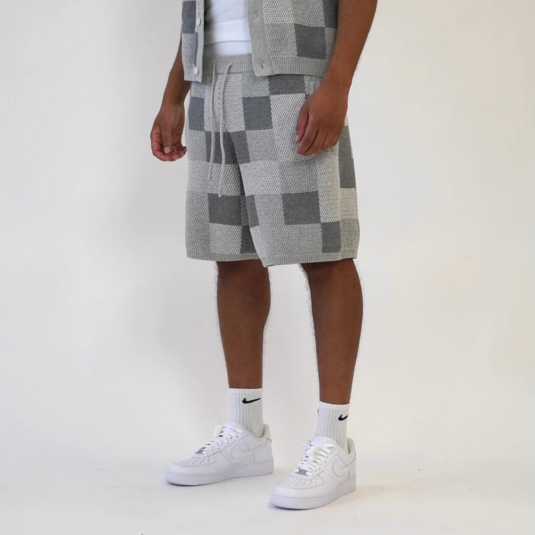 the crochet-knit checkered shorts - grey - Image 3
