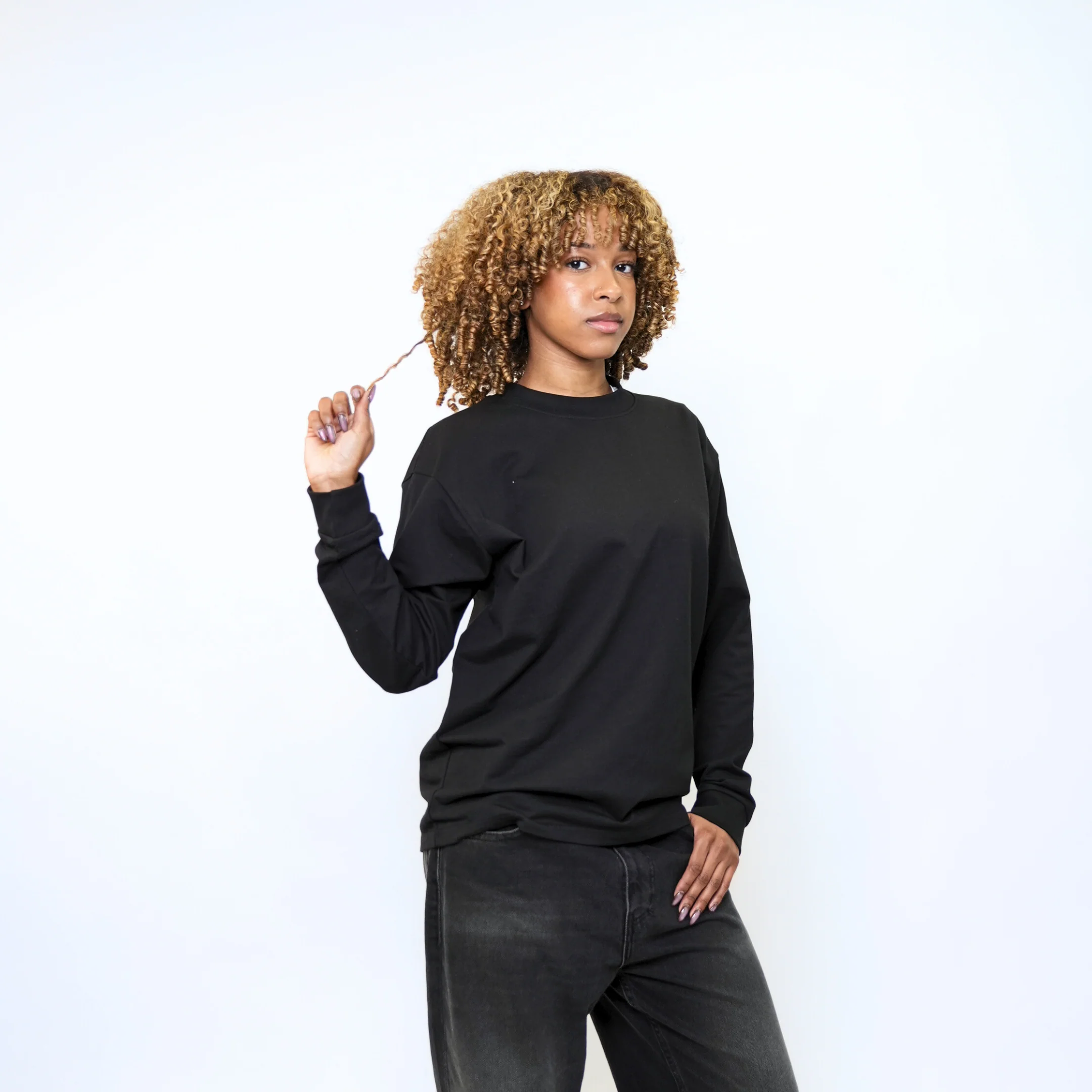 the perfect long sleeve tee - black - Image 5