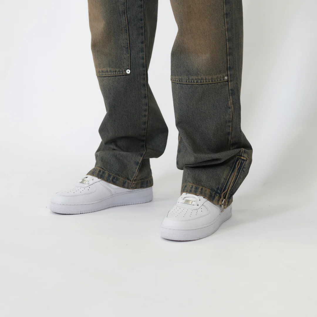 the straight leg carpenta’ jeans - blue (mocha wash) - Image 3